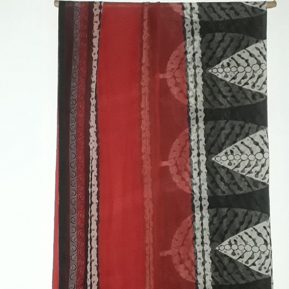 Scarf - Picture 2 of 6